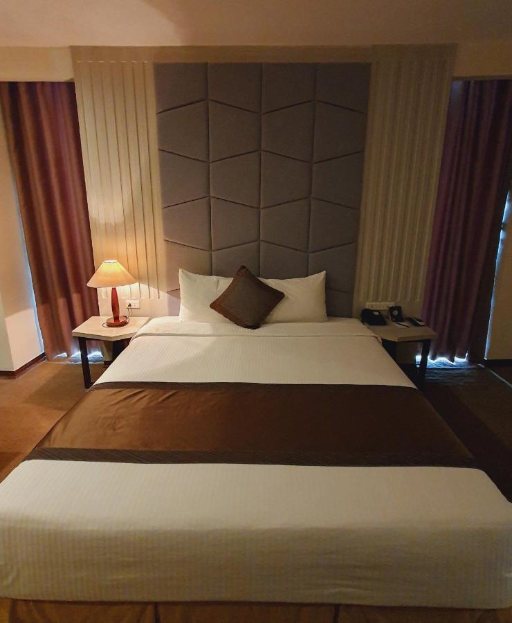 Muong Thanh Dien Chau Hotel Buitenkant foto