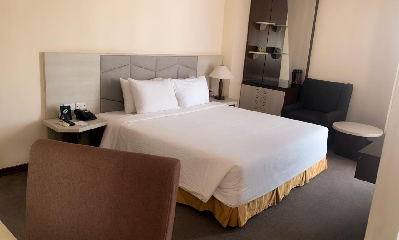 Muong Thanh Dien Chau Hotel Buitenkant foto
