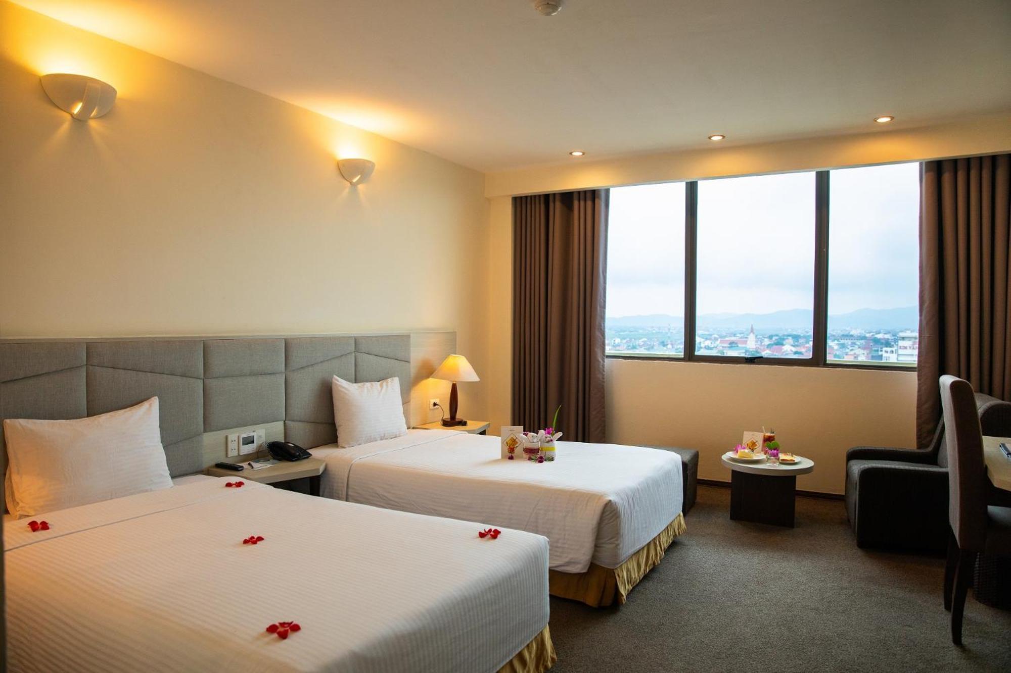 Muong Thanh Dien Chau Hotel Buitenkant foto
