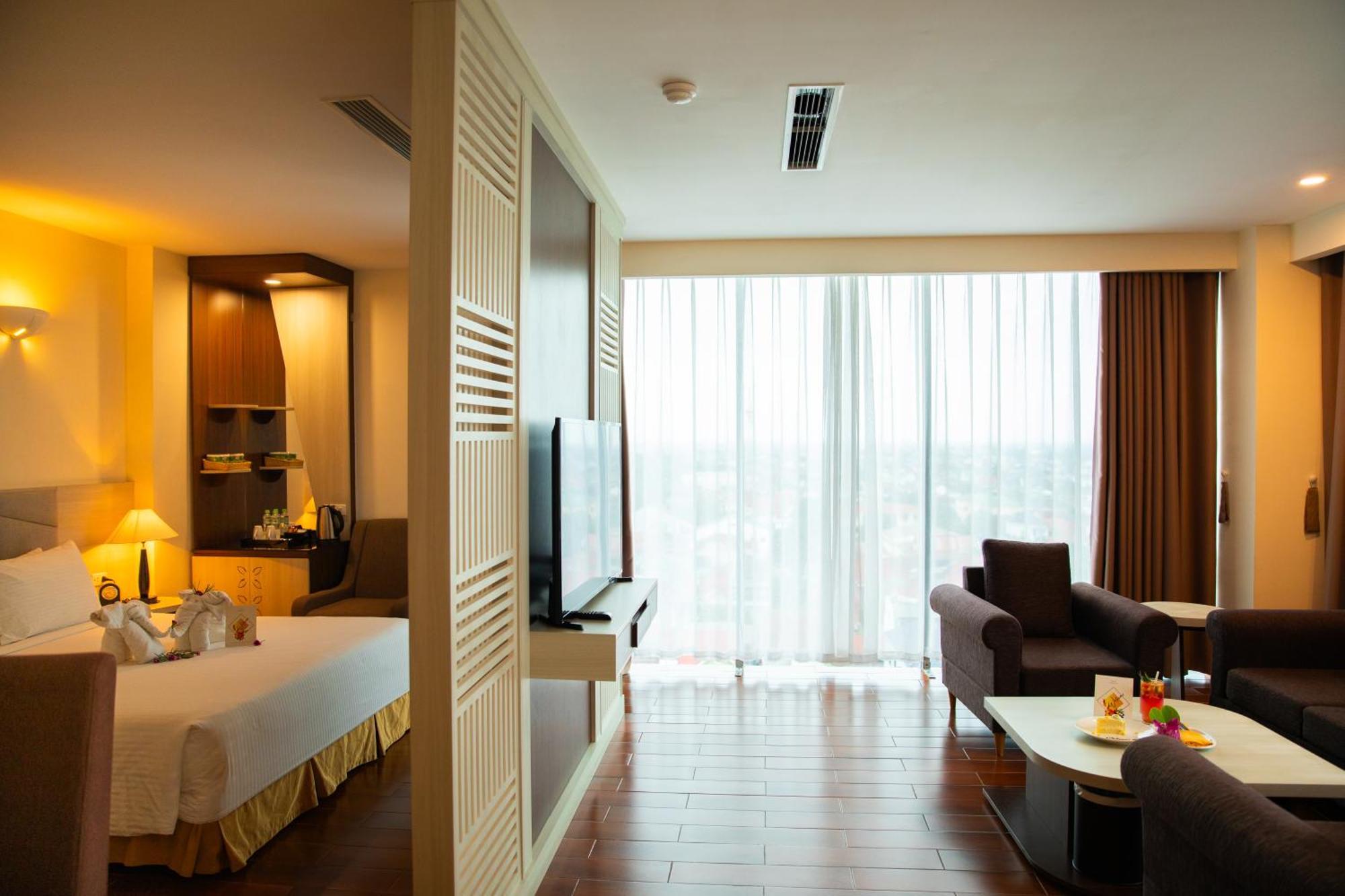Muong Thanh Dien Chau Hotel Buitenkant foto